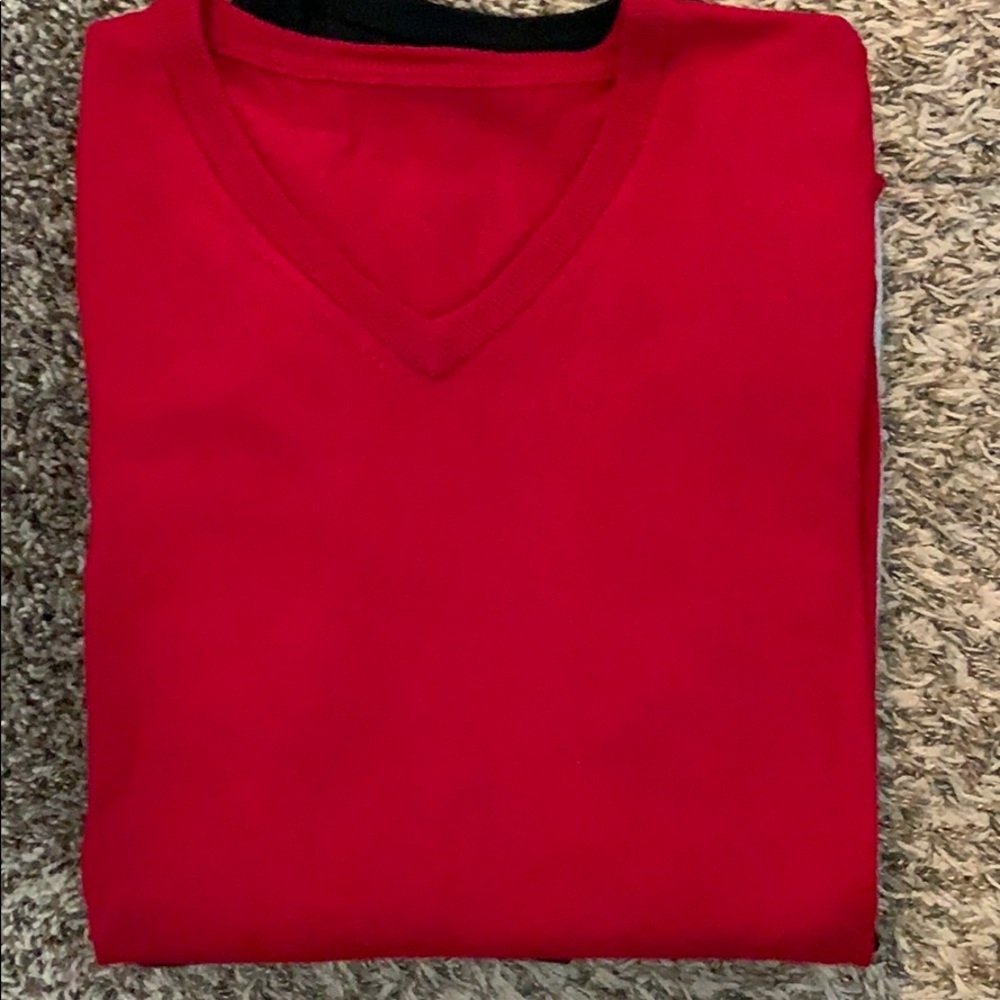 Express sweaters - Picture 3 of 5